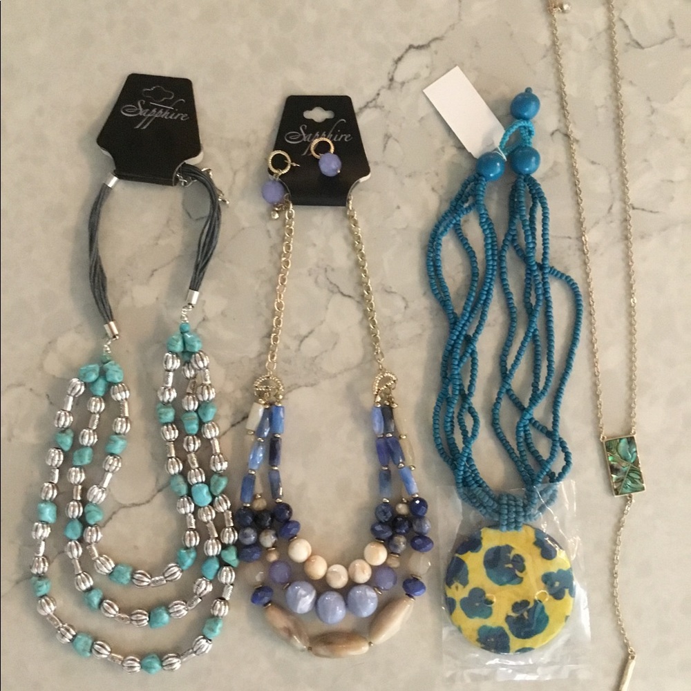 🔥 SALE NWT - Lot of 4 necklaces